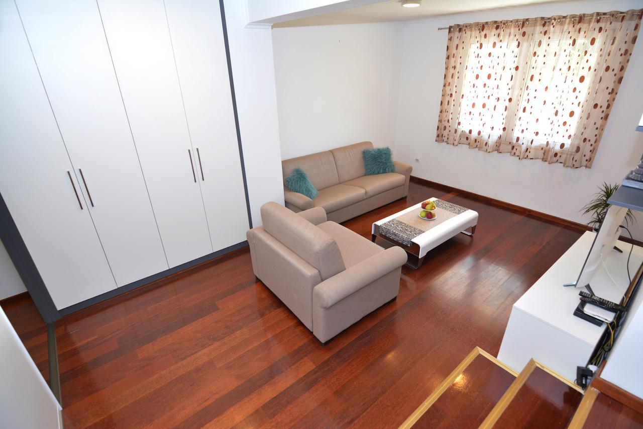 Tropicoco Apartments Tivat Exterior photo